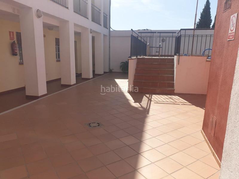 Foto 1853c5f4-523f-4572-a5a3-729e93a3593e. Aparcament cotxe a Cazalla de la Sierra