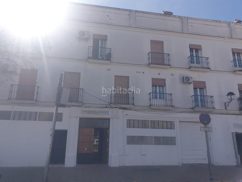 Foto 9dc801df-4455-49fc-81a3-fe1d89a3da0a. Aparcament cotxe a Cazalla de la Sierra