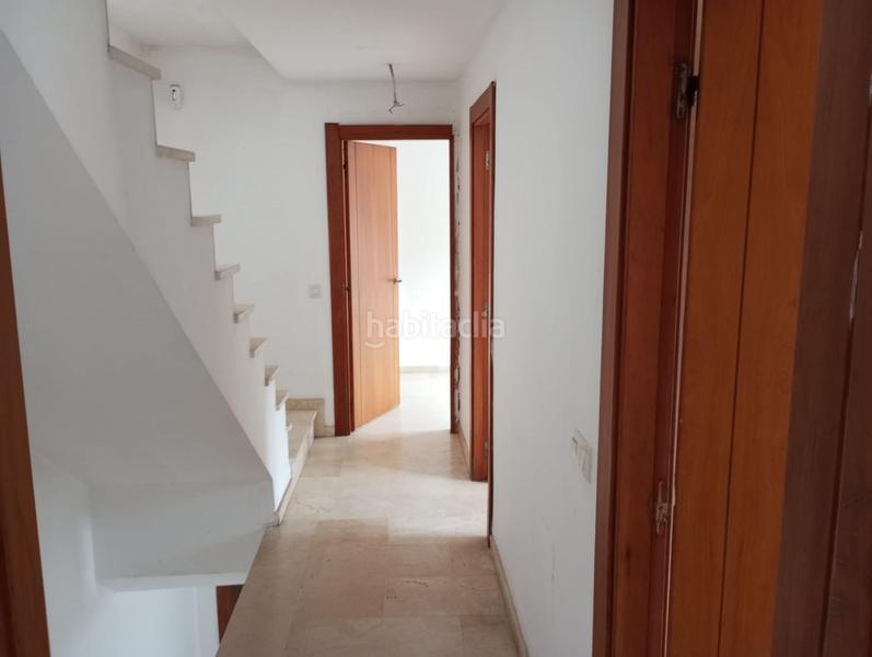 Foto 5de88b17-e48f-412d-b0b7-f51eaf571829. Casa a schiera in San José-San Bernardo Línea de la Concepción (La)