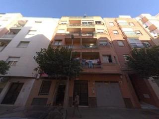 Pis a Centro. Venta de piso sin posesión en almeria almería