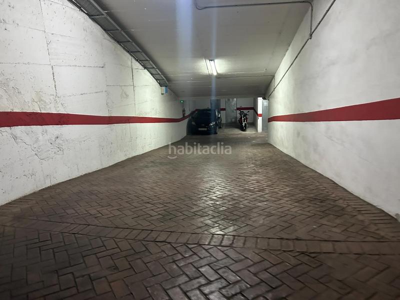 Foto f07966f7-b02e-4560-895e-128de8bca3a9. Parking coche plaza de garaje en venta en Manantiales-Estación de Autobuses Torremolinos