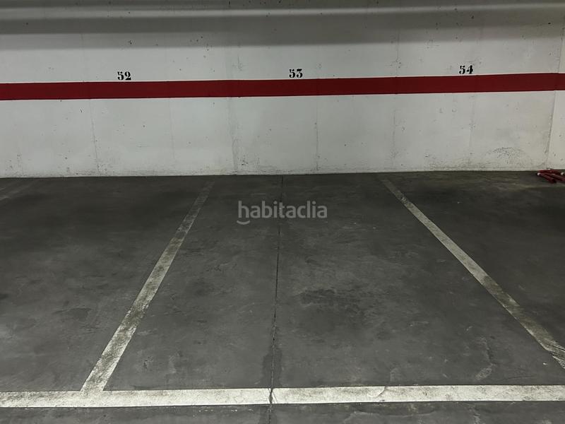 Foto 6db0756e-b255-49d7-b954-0c9097627181. Parking coche plaza de garaje en venta en Manantiales-Estación de Autobuses Torremolinos