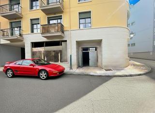 Local commercial à BARRIO ALTO 10