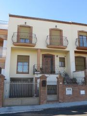Casa a Torre del Campo. Venta de casa sin posesión en torredelcampo jaén