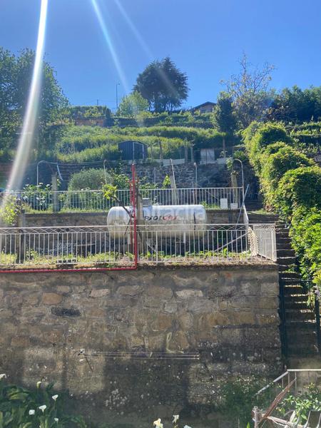 Foto bec34b0b-0517-42ea-82d7-3acf444d5c09. Pis a avenida ribeiro do 31 a Ribadavia