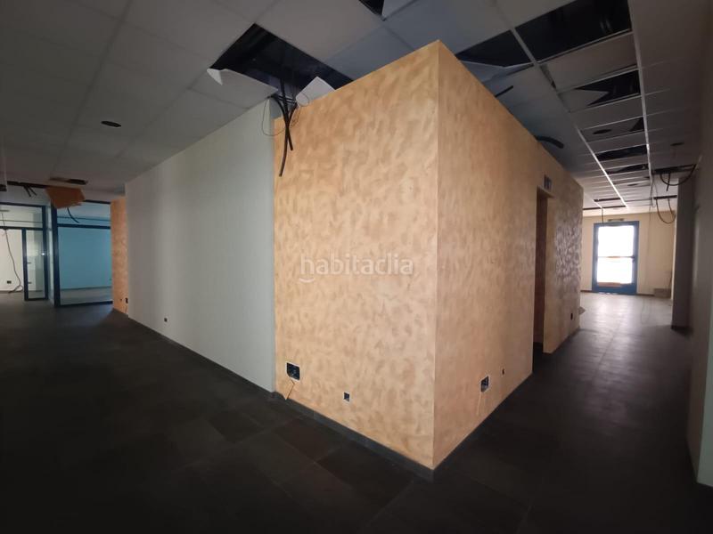 Foto f9c818cb-32f9-4234-8453-b52832085de3. Geschäftsraum in calle ferrol in Mondoñedo