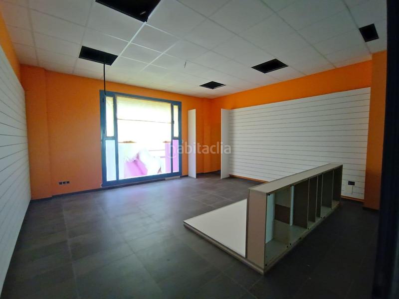 Foto 44896f20-0f4a-406f-a91d-81735b089c23. Locale commerciale in calle ferrol in Mondoñedo