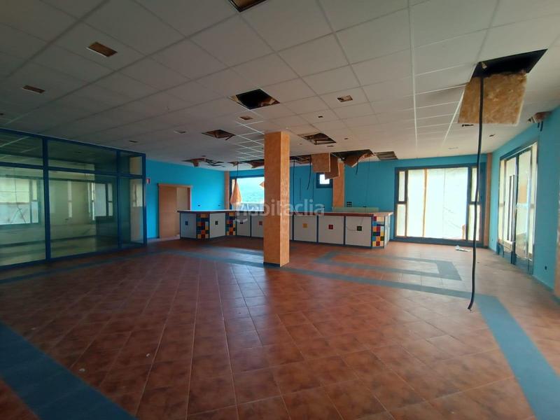 Foto 4d6a754f-8a0d-411d-879d-a18aed8f7886. Locale commerciale in calle ferrol in Mondoñedo