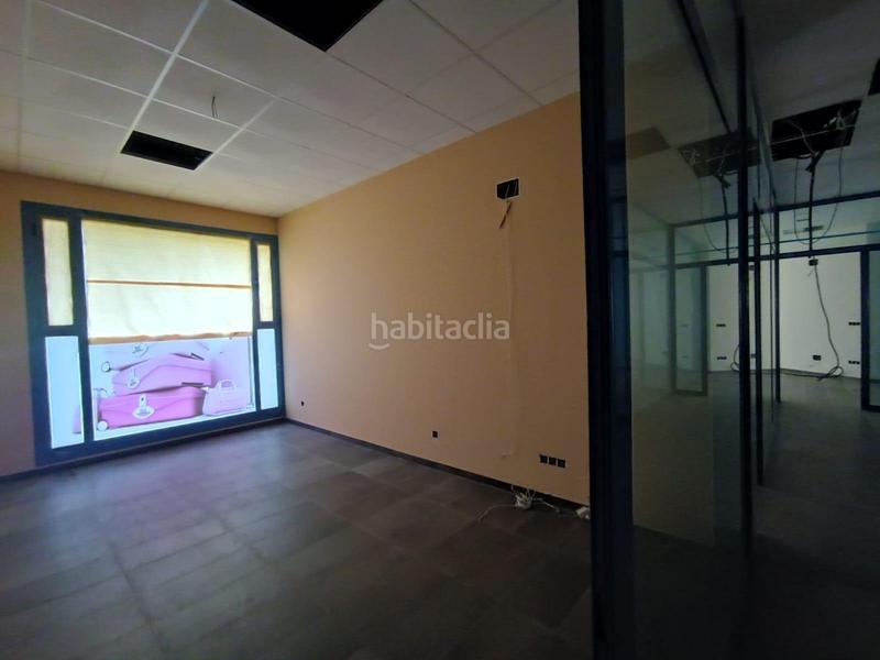 Foto 92af6452-c99c-490c-80d6-284bb594bca0. Locale commerciale in calle ferrol in Mondoñedo