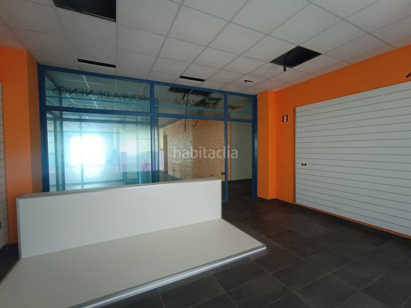 Foto ac075bee-0ef3-42d5-bdba-b93d26f03b76. Locale commerciale in calle ferrol in Mondoñedo