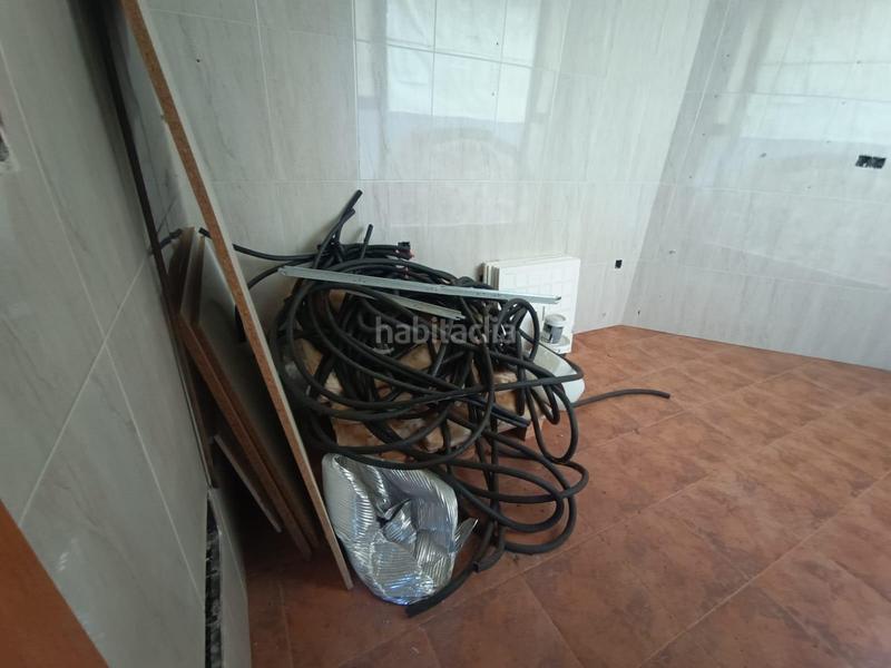 Foto cf1aa3e2-5840-46be-af35-8762e1733c5b. Locale commerciale in calle ferrol in Mondoñedo