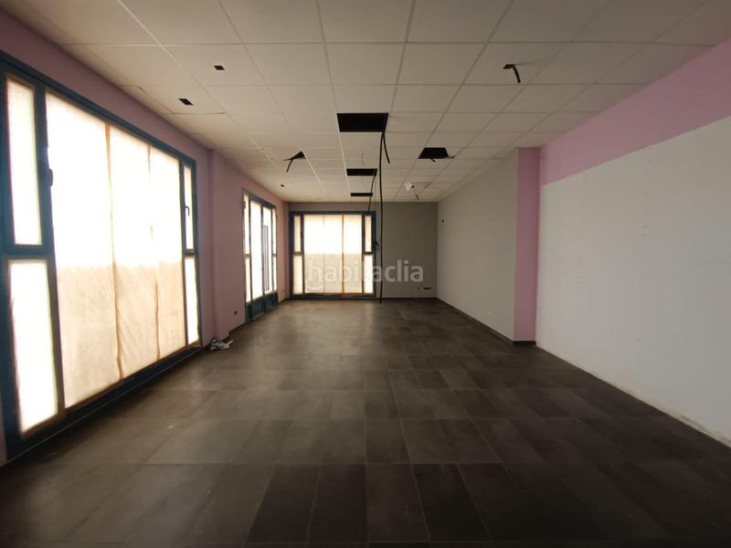 Foto deba867a-5533-472b-b62e-af33be6e4db3. Locale commerciale in calle ferrol in Mondoñedo