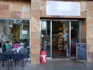 Local Comercial a Navia. Local funcionando con renta hasta 2028
