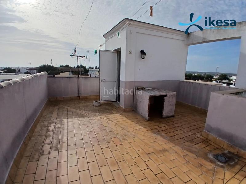 Foto 1ee6aa26-f894-4a17-82e4-cb552de579e9. Casa adossada a Almonte Almonte