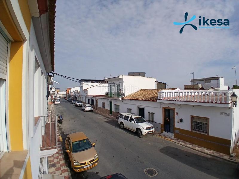 Foto 2dd48f8e-bffd-498c-b5ed-92fa8b9a385e. Casa adossada a Almonte Almonte