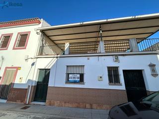 Casa a Chucena. Venta de vivienda en chucena, huelva.