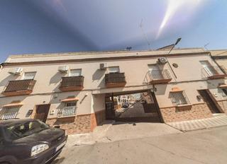 Maison à Estación - La Fontanilla - El Tinte. Venta de casa sin posesión en utrera sevilla