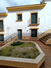 Semi detached house in Priego de Córdoba. Adosado a estrenar en castil de campos  priego de córdoba