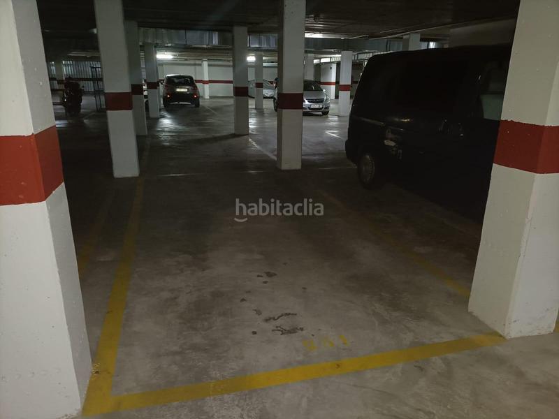 Foto 7792bd77-04b2-45d4-90d6-550d21ea8d43. Posto auto in colores - entreparques Sevilla