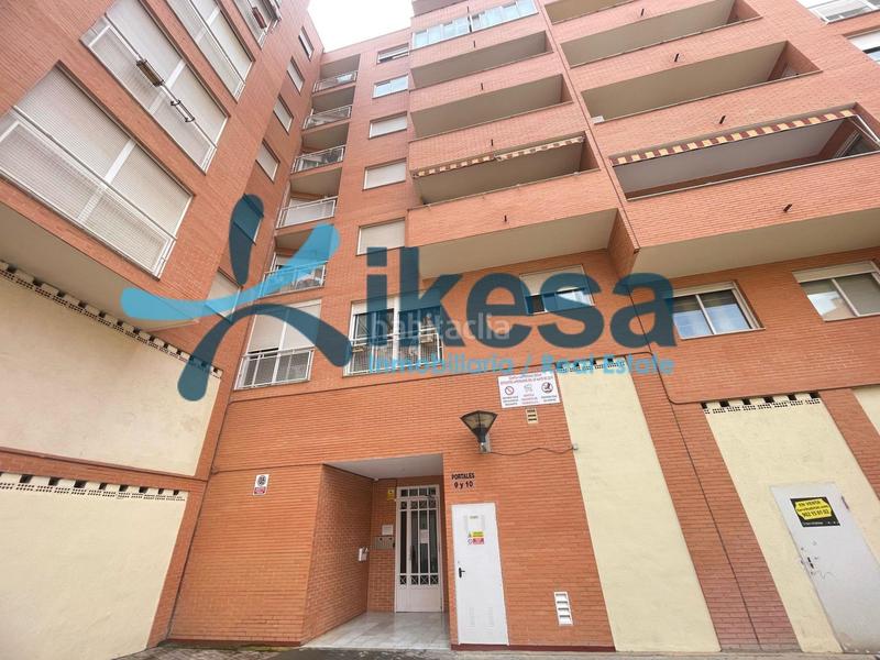 Foto 042fcf36-6354-4a87-afd0-17994eef5b8f. Dachwohnung mit parking in Centro ciudad Linares