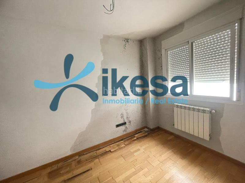 Foto 4c412d6f-114d-4c62-a4be-2c9dd16d8991. Dachwohnung mit parking in Centro ciudad Linares