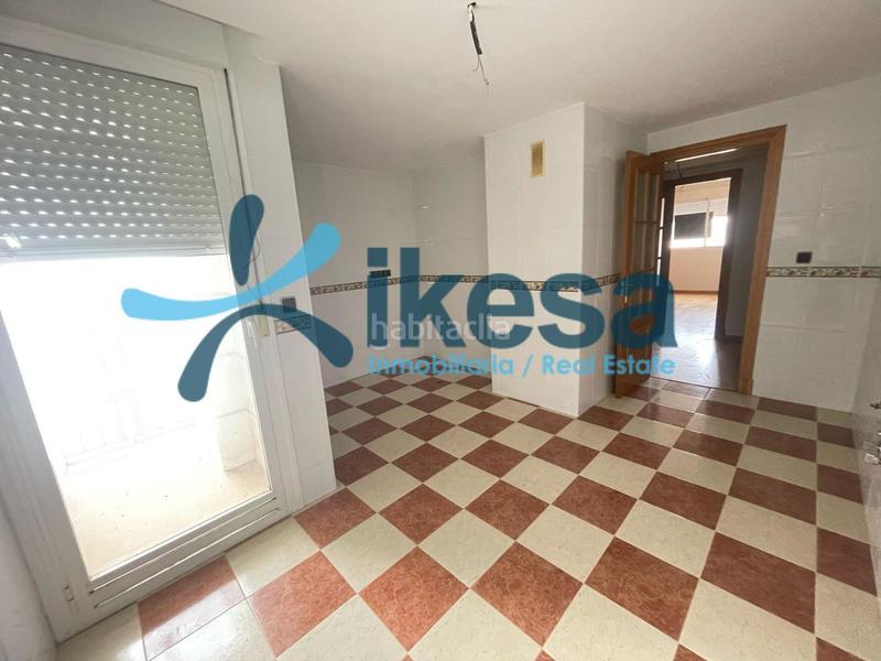 Foto 9ce0fb99-c115-4b75-b700-3e9636fd05b6. Dachwohnung mit parking in Centro ciudad Linares