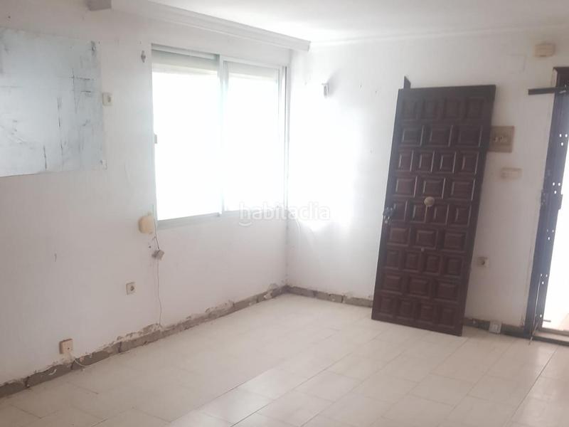 Foto cf090af4-a2b5-4e14-bad9-84fdd3944c9d. Appartement dans Marchena