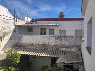 Casa adossada a Morón de la Frontera