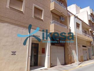 Flat in Pabellón - Estación - El Corte Inglés. Venta de piso en el ejido almería
