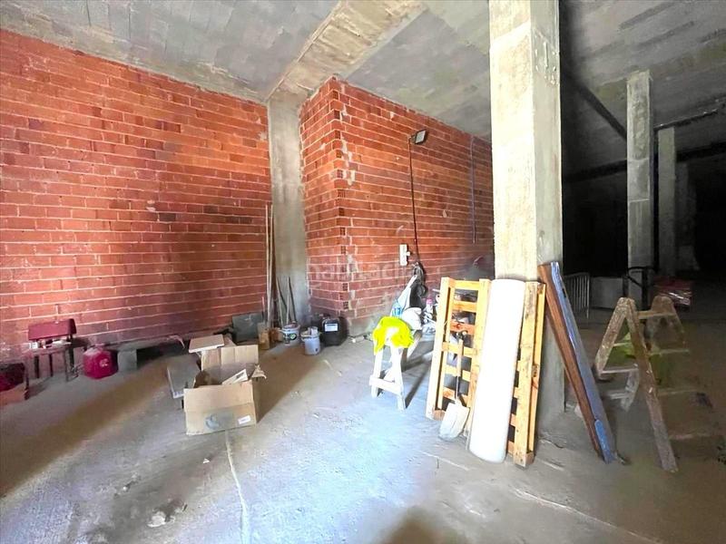 Foto 3004b208-0253-4ebf-8fe4-756ded430f27. Locale commerciale in calle rio eo 7 in Monforte de Lemos