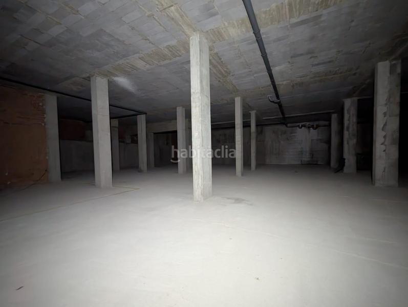 Foto a35eeaee-90c2-4e15-ac32-70354beebd76. Locale commerciale in calle rio eo 7 in Monforte de Lemos