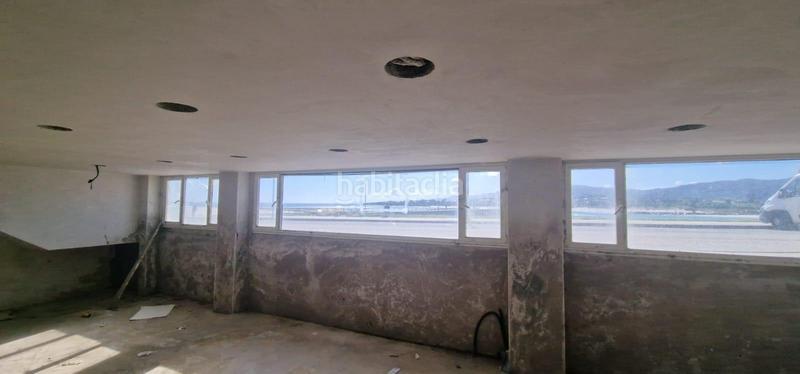 Foto 4564d83c-d02a-4936-bb4e-3c1c95d2f15d. Locale commerciale in calle trapero pardo 18 in Foz