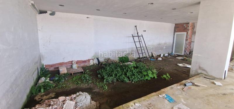 Foto 8b71bb66-85af-4043-861a-f2f9ac8fc1ce. Locale commerciale in calle trapero pardo 18 in Foz