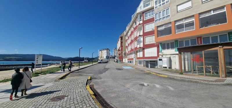 Foto bf01cc08-36a4-46b3-9d98-e79ba517b016. Locale commerciale in calle trapero pardo 18 in Foz