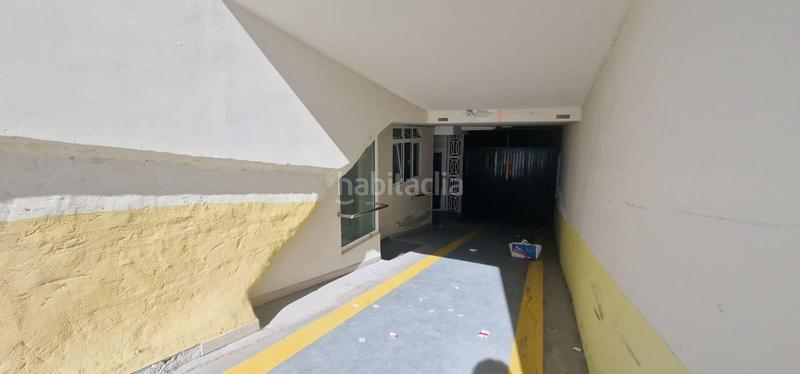 Foto fa0a4044-a93b-4e54-99b1-193952f71755. Locale commerciale in calle trapero pardo 18 in Foz