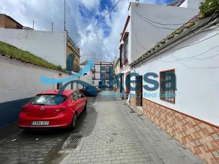 Casa adossada a Campana (La). Venta de casa en la campana sevilla