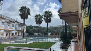 Casa en Benaojn. Encantadora vivienda en urbanizacin privada con piscina