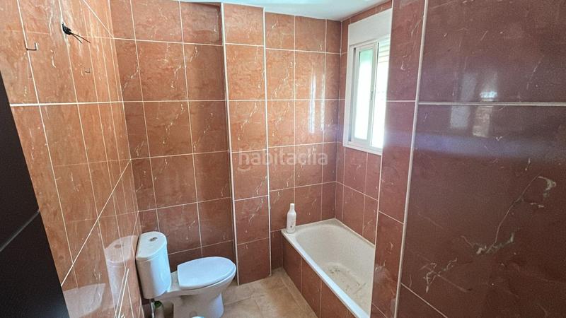 Foto ddc29654-b564-430a-bf69-8e9c95875e7c. Casa con parcheggio in Benaoján