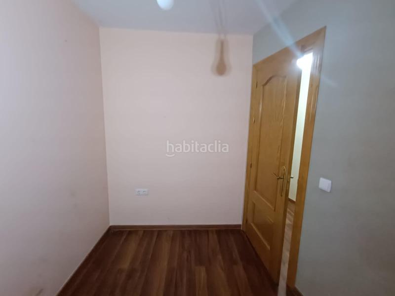 Foto 4c3d737b-d0e3-46ce-a1e2-e3a4fb8ec5c3. Appartamento con parcheggio in Guadix