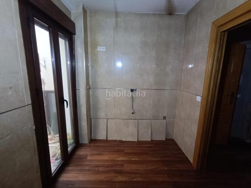 Foto d8d81b71-8d0f-4e52-a324-96e66257c4b0. Appartamento con parcheggio in Guadix