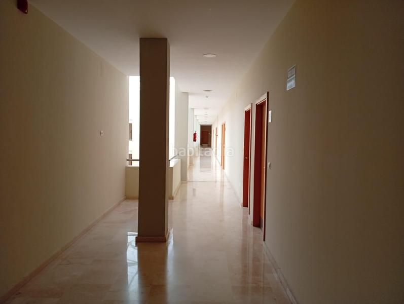 Foto b750b8bc-3f94-4eaf-9446-a96cca746305. Locale commerciale in Barrios (Los)