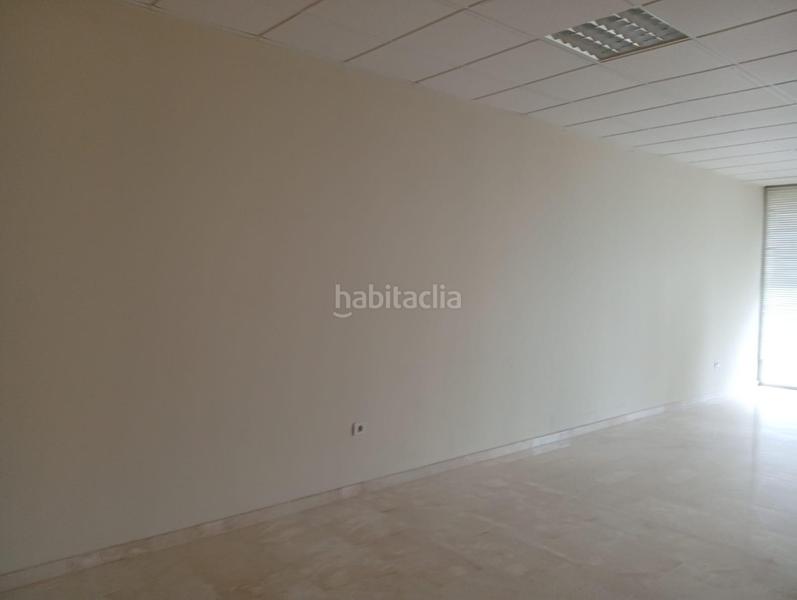 Foto cdf9e699-acf6-478e-a059-d25cdc8fadd0. Locale commerciale in Barrios (Los)