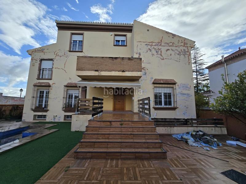 Foto 199bf01b-3aa3-4901-b5e5-f86f3292b3e2. Casa venta de casa granada en Atarfe