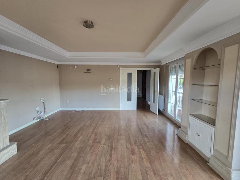 Foto e2548e6d-b907-41ba-8bba-477ce6b9dec8. Casa venta de casa granada en Atarfe