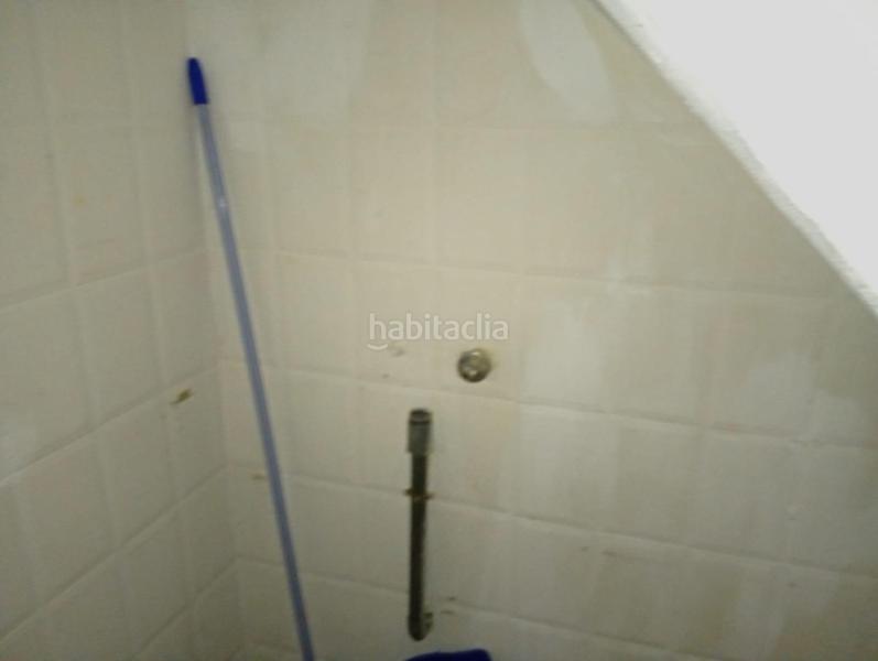 Foto 29a98242-281a-468e-bb41-43384908f04f. Piso casa con ocupas en Bajadilla - Fuente Nueva Algeciras