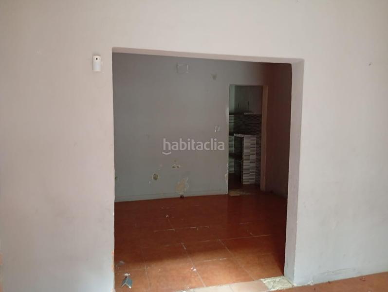 Foto c13ace49-461d-4946-83c5-67efcc231447. Piso casa con ocupas en Bajadilla - Fuente Nueva Algeciras