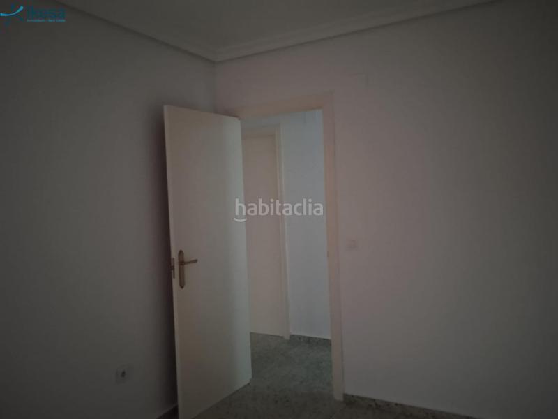 Foto a888a3cb-89b4-41e3-aace-8e4bb9b3cef9. Apartament amb aparcament a Norte Mérida