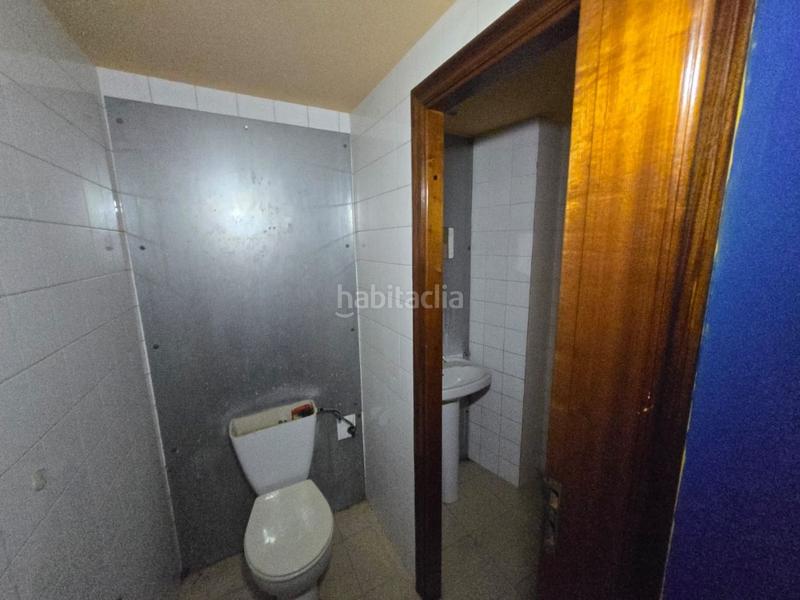 Foto b8989d0d-8922-46ac-b032-e80794231414. Local comercial a calle de san roque 115 a San Roque - As Fontiñas Lugo