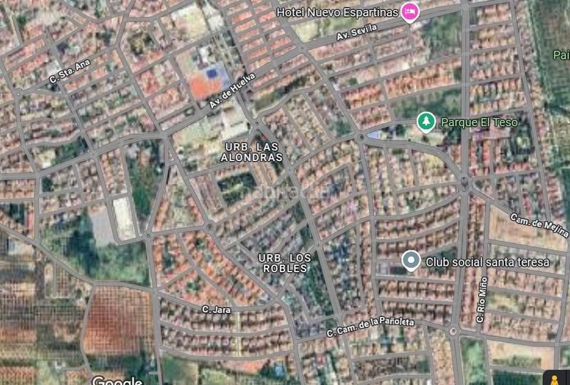 Foto df490d01-fee8-4e60-8090-2438701952ce. Xalet amb aparcament piscina a Espartinas pueblo Espartinas