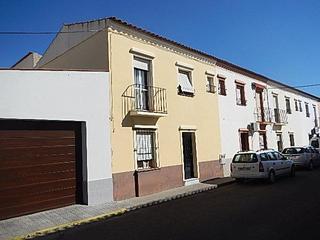 Casa adossada a Puebla de la Calzada